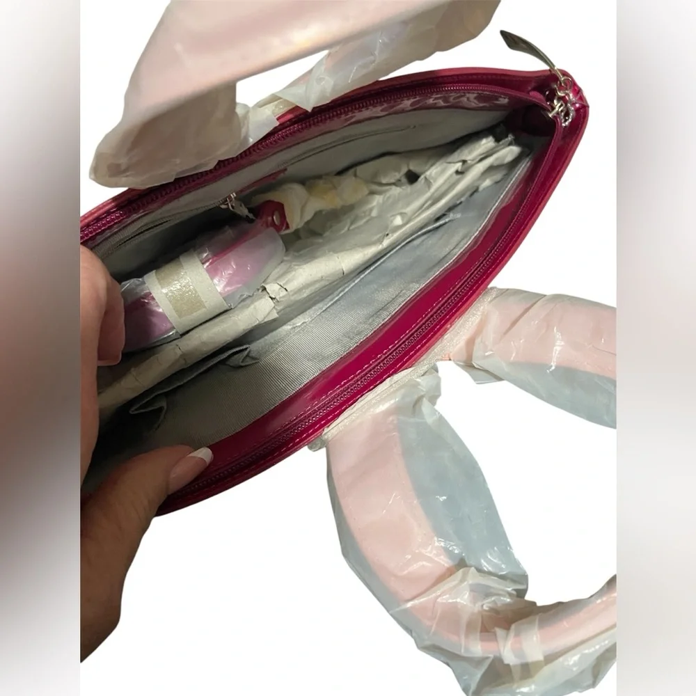 BEIJO October is ‘Cancer Awareness’ —Pink Handbag or Crossbody - Picture 3 of 7